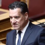 Μαρινάκης: Τα λεφτά πρώτα βρίσκονται και μετά δίνονται – Η κυβέρνηση δεν πρόκειται να υιοθετήσει μια ατζέντα που μιλά για περισσότερα από δύο φύλα