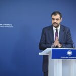 Άδωνις Γεωργιάδης για το τέλος του Εμφυλίου: Ευτυχώς ηττήθηκε η Αριστερά – Η αναφορά στην ομιλία του Γεωργίου Παπανδρέου το 1949
