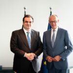Handelsblatt: Τι μπορεί να διδαχθεί η Γερμανία από την Ελλάδα, σύμφωνα με τον Πιερρακάκη