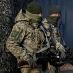 Προειδοποίηση Μακρόν: Οι ρωσικές υβριδικές επιθέσεις εντείνονται
