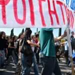 Λαύριο: Φωτιά τώρα σε σκάφος – Μεγάλη κινητοποίηση της Πυροσβεστικής