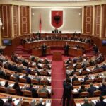 Αλλάζουν οι χρεώσεις στα δέματα από τρίτες χώρες: Πότε ξεκινά το νέο τέλος των 2 ευρώ και πώς θα υπολογίζεται