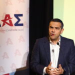 Μενδώνη: Άλλαξε, έπειτα από παρέμβαση του ΥΠΠΟ, η αφίσα εκδήλωσης που είχε σημαία της Βέρμαχτ πάνω από την Ακρόπολη – «Κακώς επιλέχθηκε»