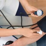 Έκρηξη σε διαμέρισμα στου Ζωγράφου – Δύο άτομα στο νοσοκομείο