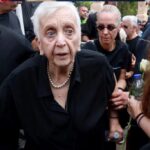 Ρόδος: Φορτηγό πλοίο μπλόκαρε το λιμάνι της Καμείρου Σκάλας – Στα ανοιχτά επιβατηγό με 120 άτομα