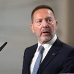 Τέμπη: «Αυτό το μήνυμα δεν ήρθε ποτέ» – Οι σπαρακτικές καταθέσεις των συγγενών των θυμάτων