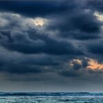 Αλλάζει ο καιρός: Βροχές και καταιγίδες την Κυριακή – Πού αναμένονται έντονα φαινόμενα
