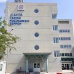 Πύργος: Ηλικιωμένος οδηγός έχασε τον έλεγχο του αυτοκινήτου και έπεσε πάνω σε 7 οχήματα