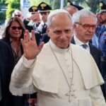 Γαλλία: «Φλέγονται» οι δρόμοι από τις διαδηλώσεις κατά της ακρίβειας – Ξανά στους δρόμους τα «Κίτρινα Γιλέκα»