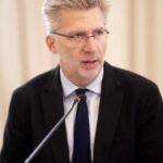 «Περιοδεία 32 ημερών» θα πραγματοποιήσει ο Τραμπ ενόψει των ενδιάμεσων εκλογών στις ΗΠΑ